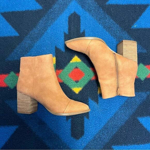 Report Shoes - Report Trixi Vegan Leather Ankle Boot (7.5)